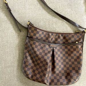 Bloomsbury Gm Brown Damier Ebène Canvas
Shoulder Bag
